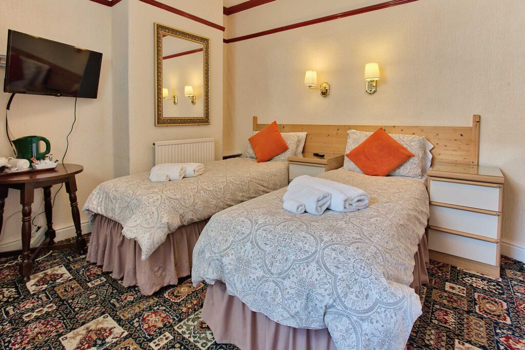 twin-room-1